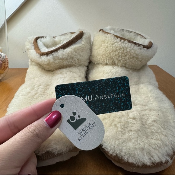 EMU Australia by Anthropologie Stinger Micro unisex Teddy Boots - Picture 5 of 8